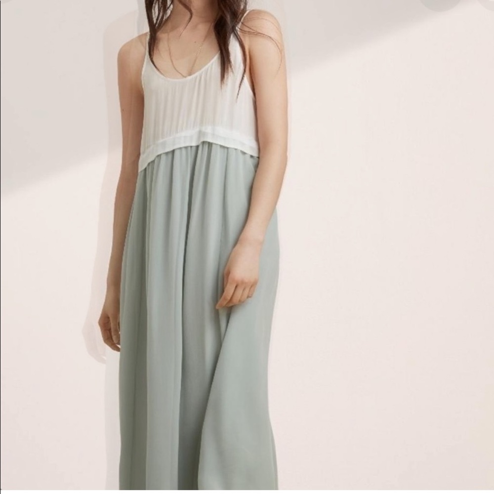 Aritzia // Wilfred // Bisous 100% Silk Maxi Dress